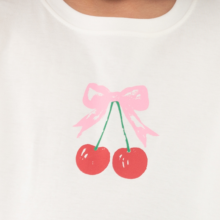 CAMISETA PARA NIÑAS CON DISEÑO ESTAMPADO DE CEREZAS