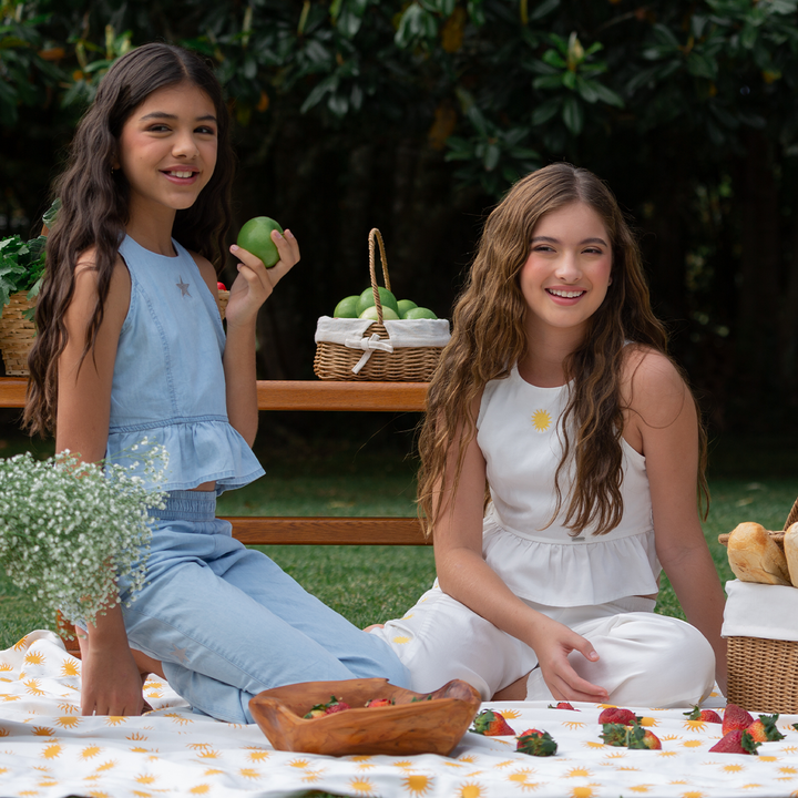 CROP TOP PARA NIÑAS CON DISEÑO DE ESTRELLA BORDADO
