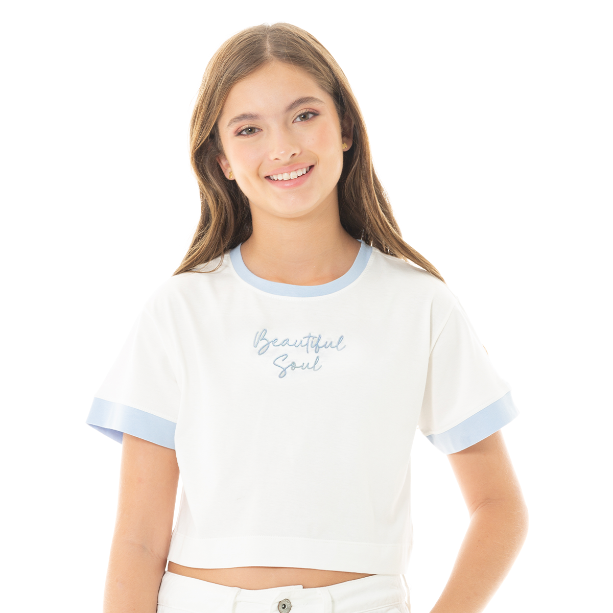 CAMISETA CROP PARA NIÑA CON DISEÑO BORDADO - BEAUTIFUL SOUL