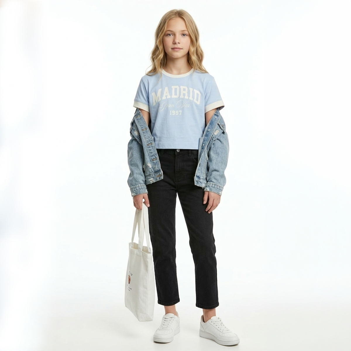 Camiseta para niñas “madrid” – azul claro