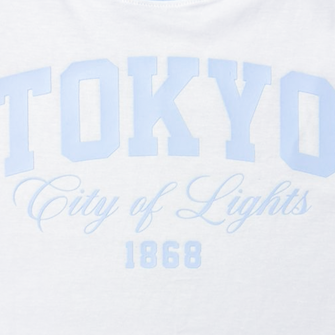 CAMISETA PARA NIÑAS CON DISEÑO ESTAMPADO - TOKYO