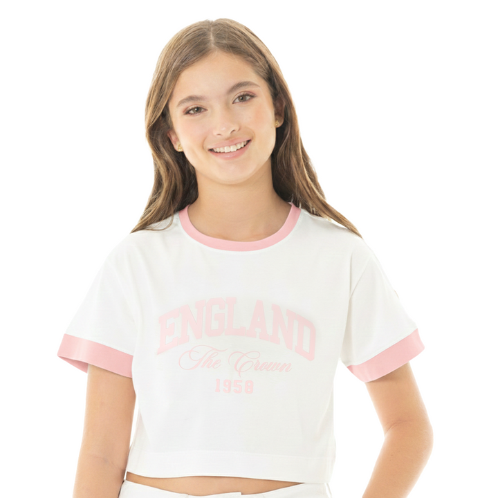 CAMISETA CROP PARA NIÑA CON ESTAMPADO ENGLAND