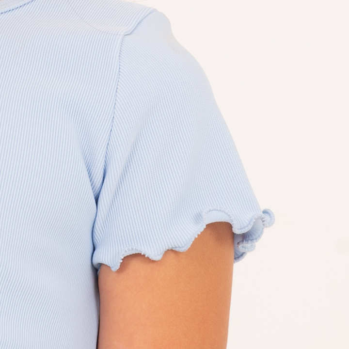 CAMISETA PARA NIÑAS MANGA CORTA EN RIB – AZUL CLARO