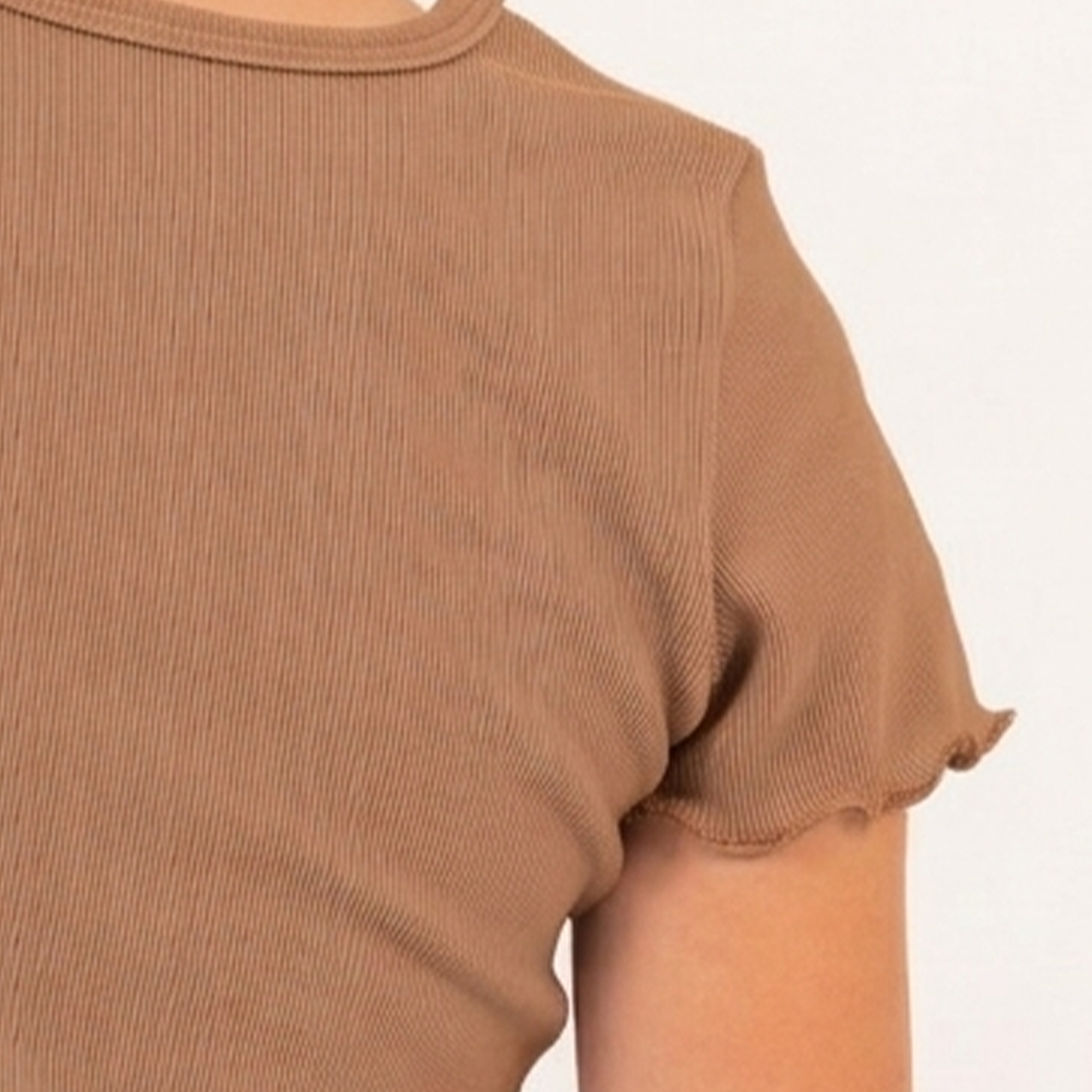 Camiseta para niñas en rib – Cafe