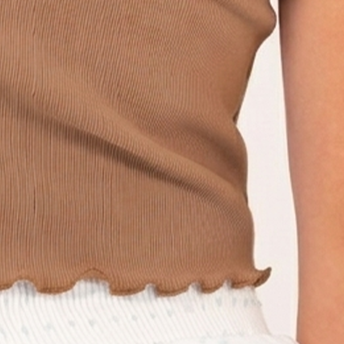 Camiseta para niñas en rib – Cafe