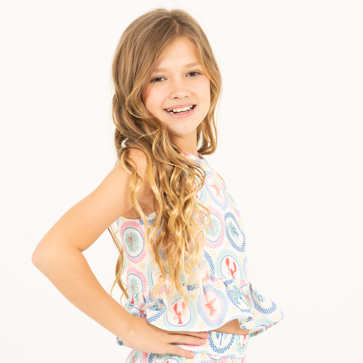 Crop top para niñas con diseño estampado