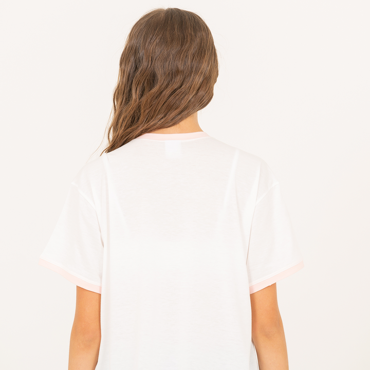 CAMISETA PARA NIÑAS CON DISEÑO ESTAMPADO