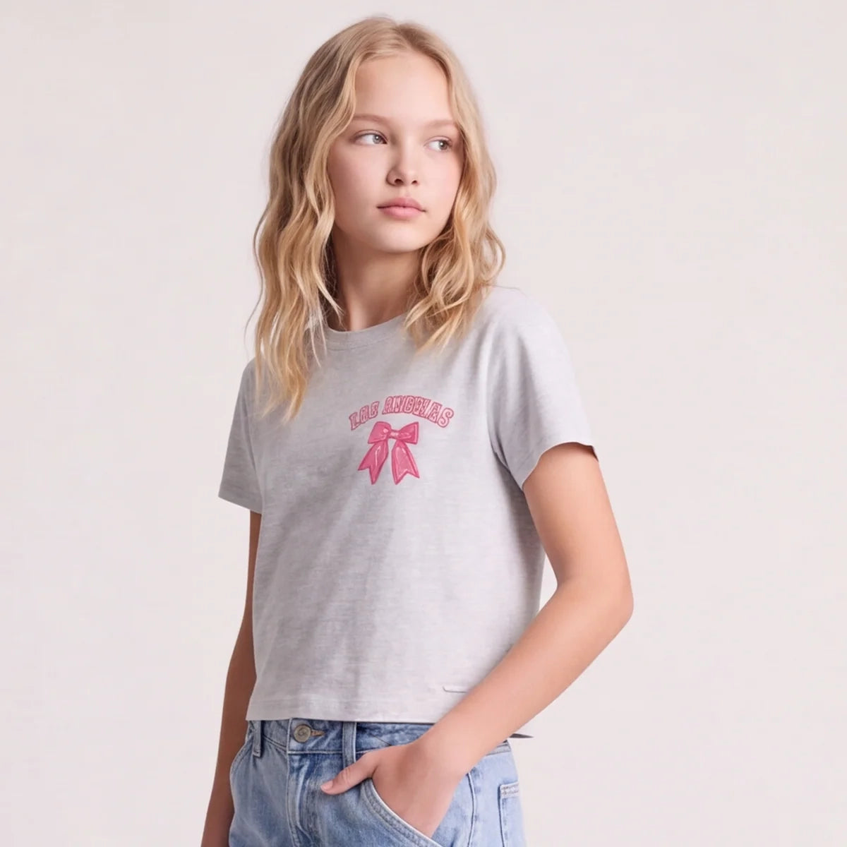Camiseta para niñas con diseño estampado - Gris