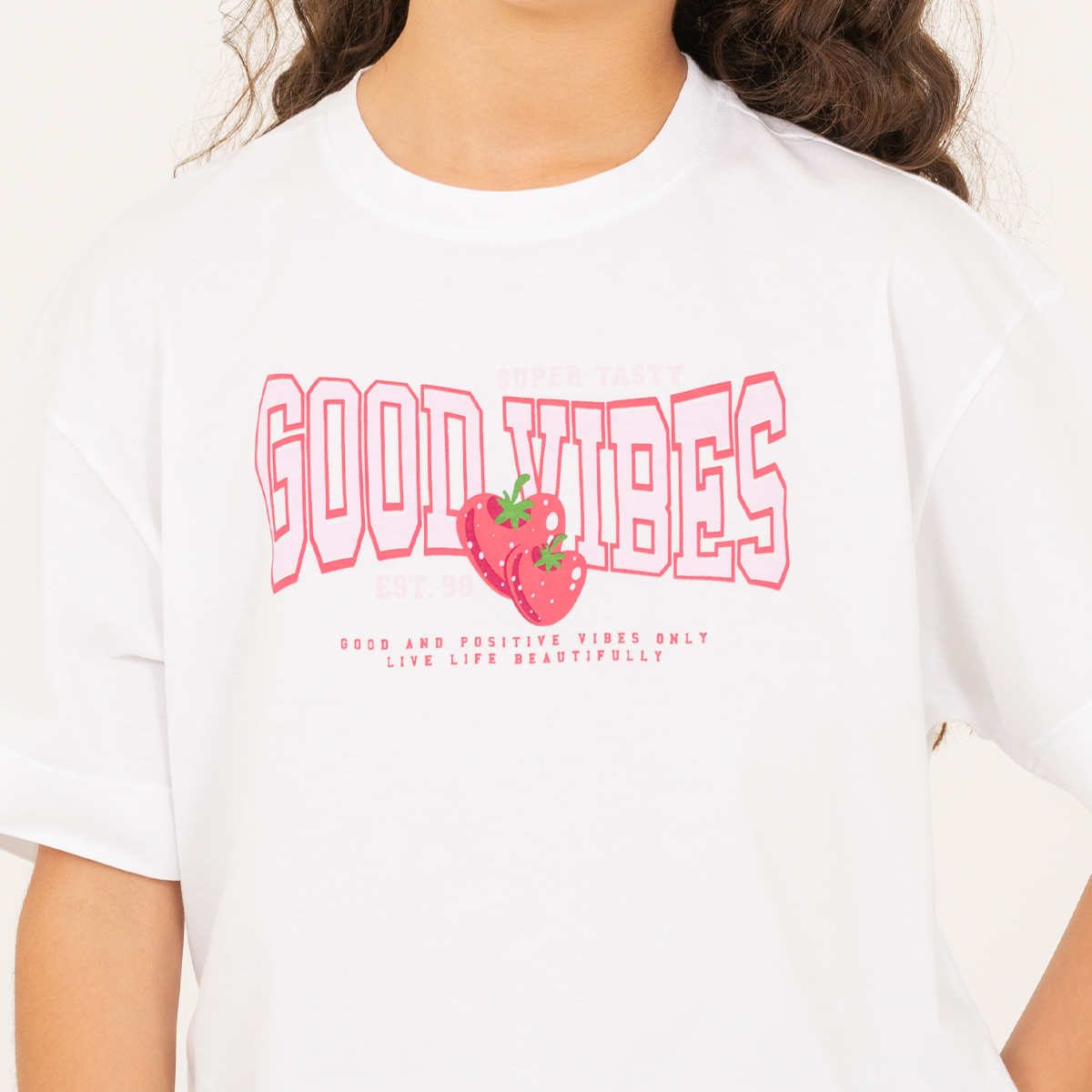 Camiseta para niñas con diseño estampado - Good vibes