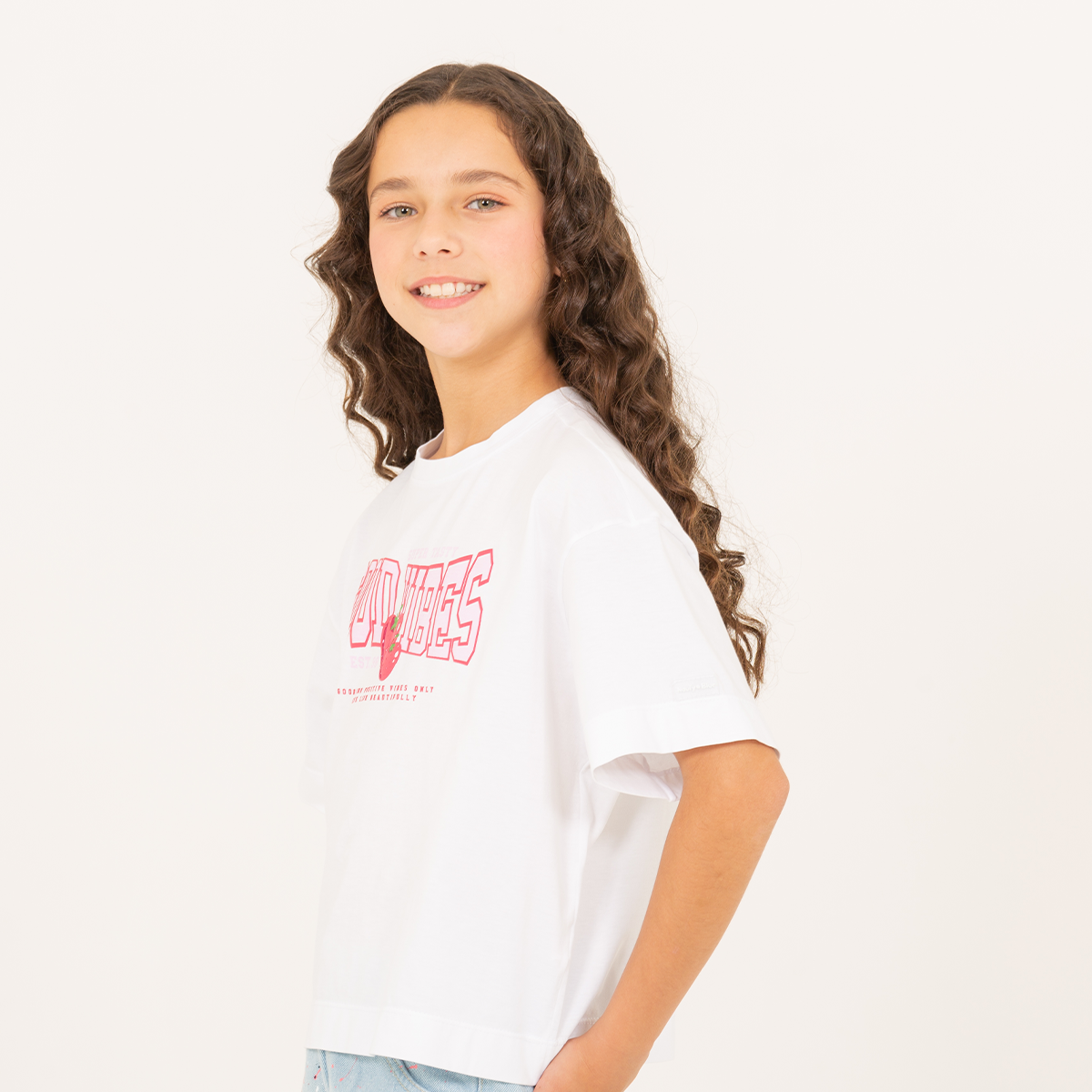 Camiseta para niñas con diseño estampado - Good vibes