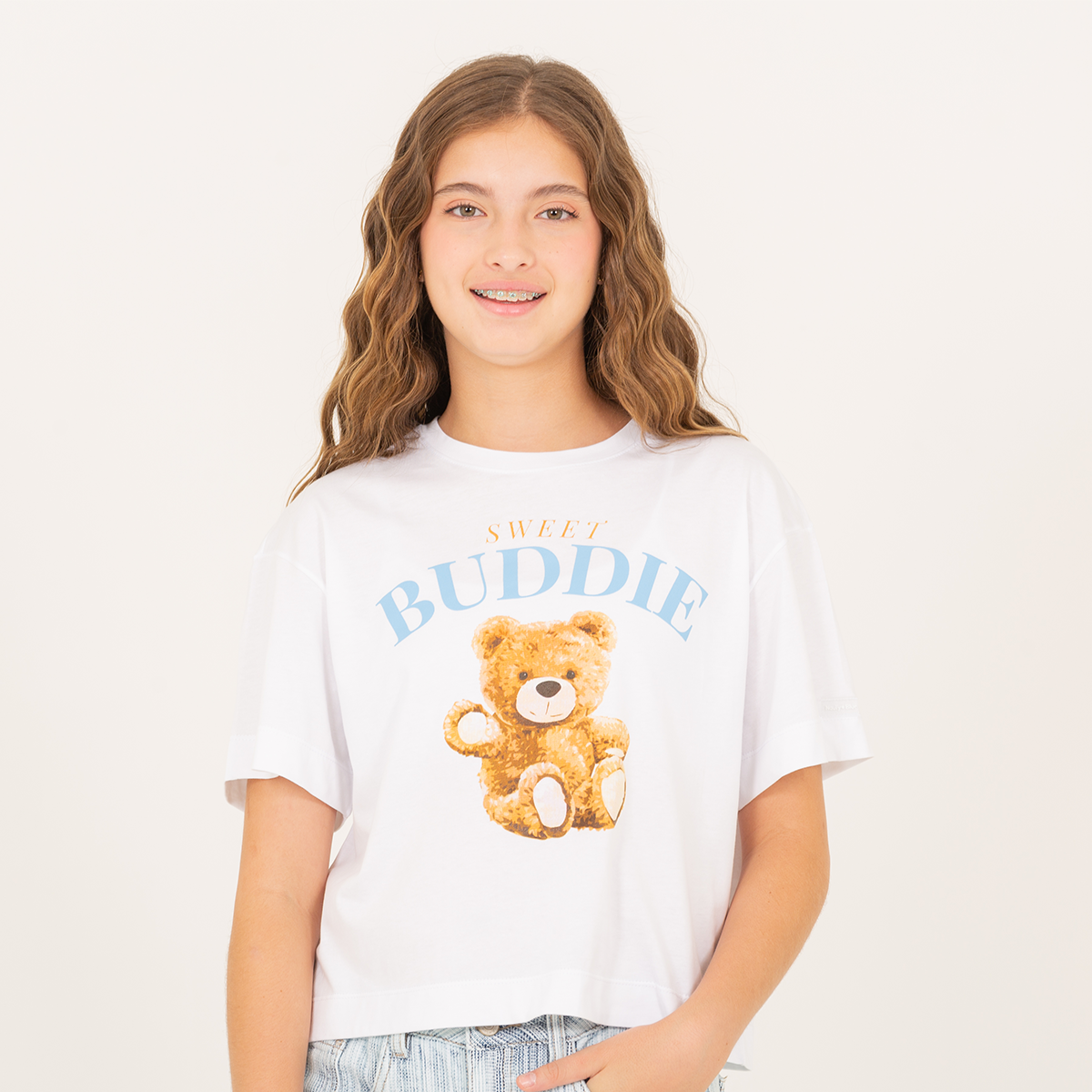 Camiseta para niñas con diseño estampado buddie