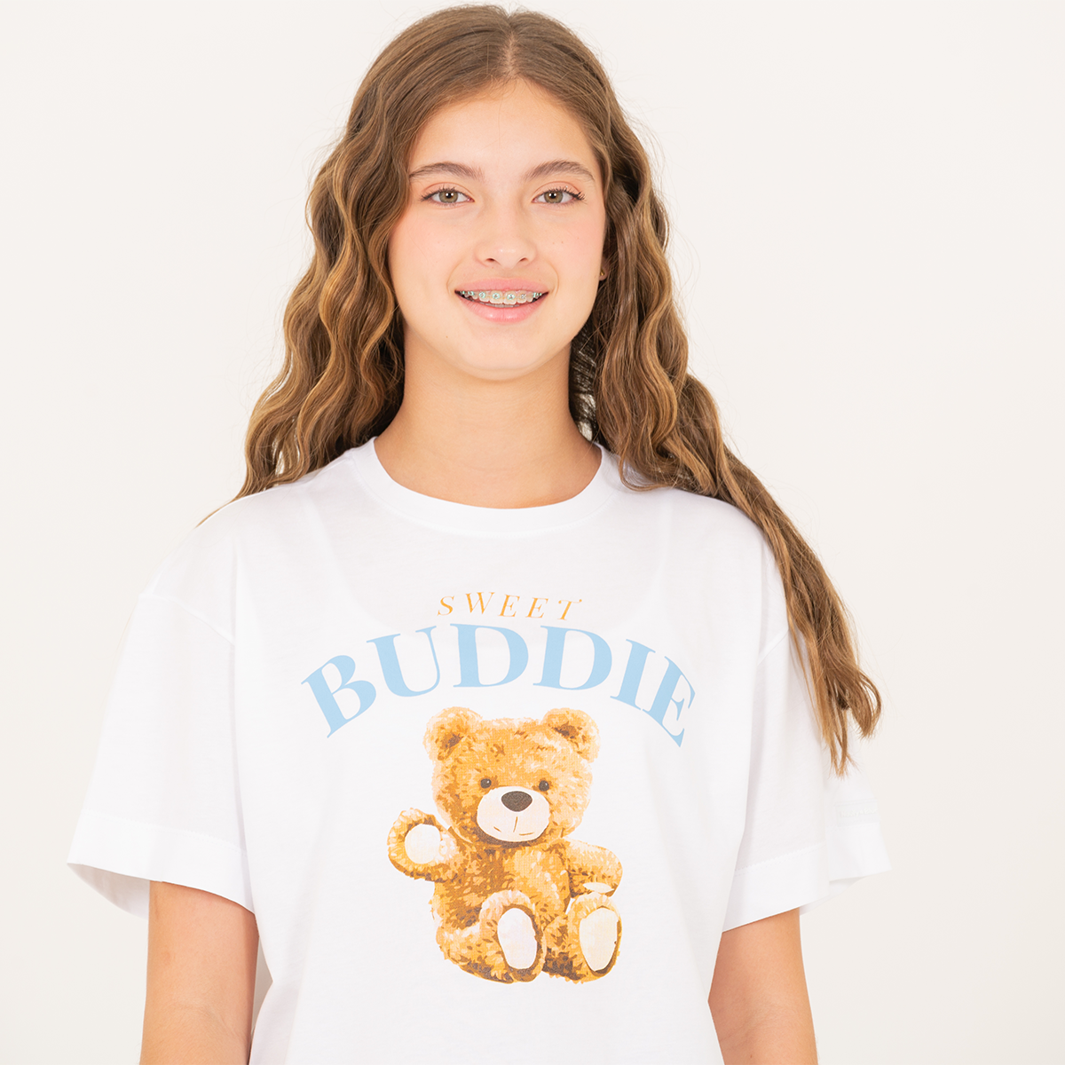 Camiseta para niñas con diseño estampado buddie