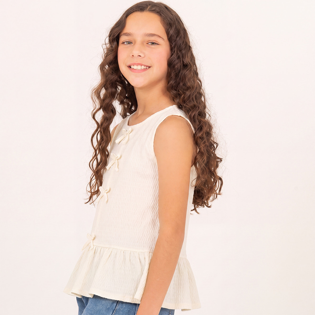 Camisa para niñas con detalle de lazos decorativos - Beige