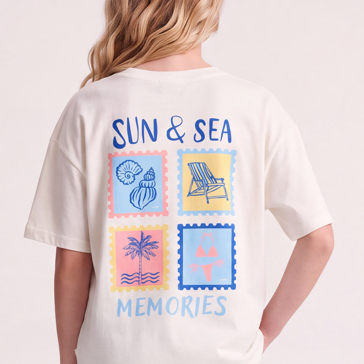 Camiseta para niñas con diseño estampado “Memories - Sun & Sea”