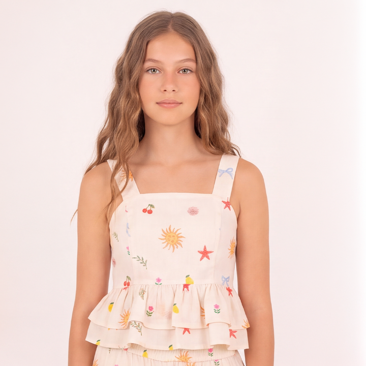 Cro top para niñas con detalles estampados