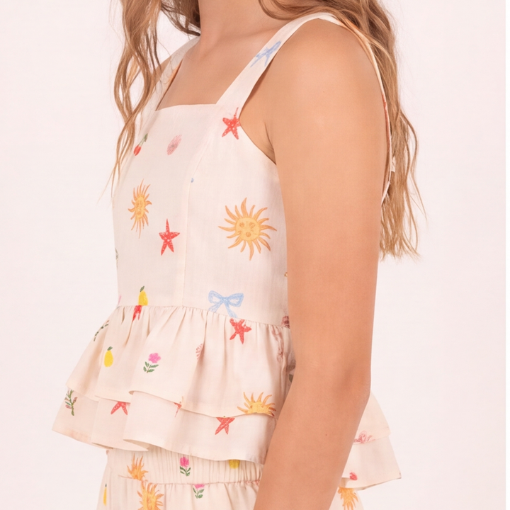 Cro top para niñas con detalles estampados