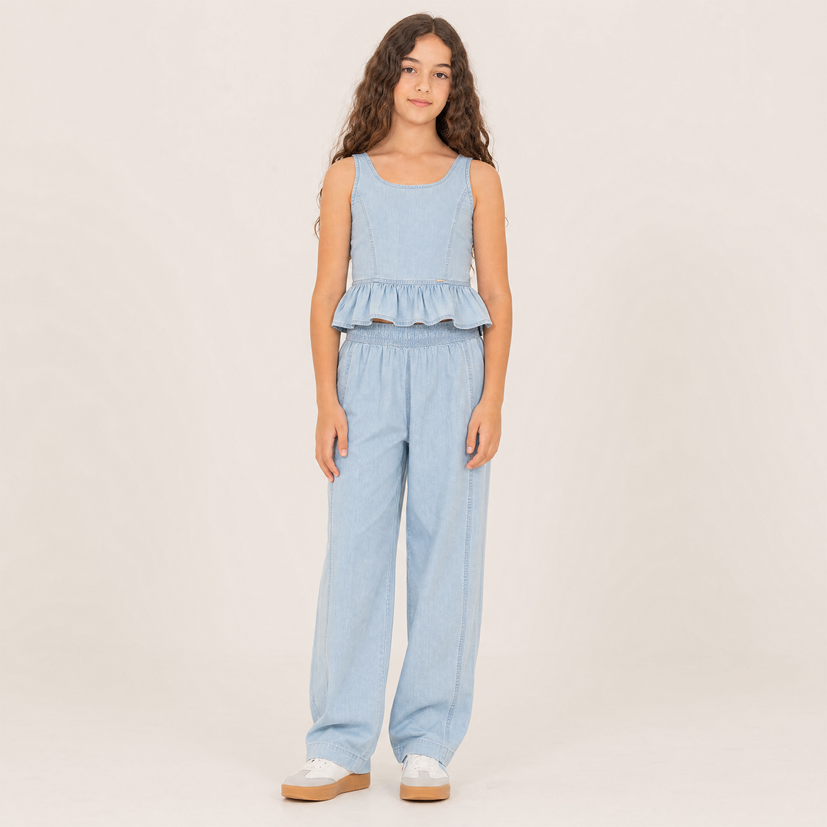 Crop top para niñas con diseño en volante - azul