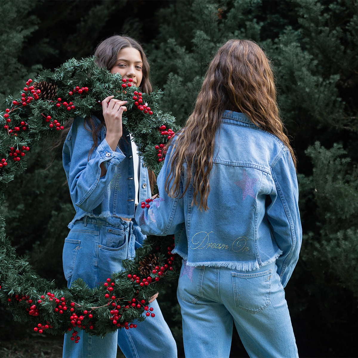 CHAQUETA PARA NIÑAS CON DISEÑO DE ESTRELLAS