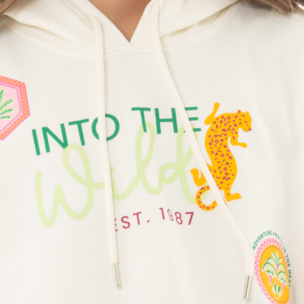 HOODIE PARA NIÑAS CON DISEÑO ESTAMPADO