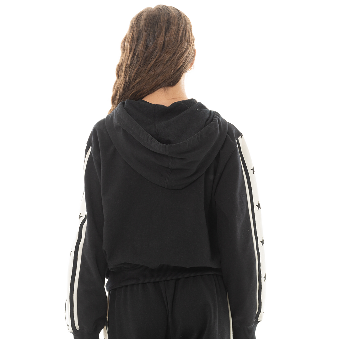 HOODIE PARA NIÑAS CON DISEÑO DE ESTRELLAS