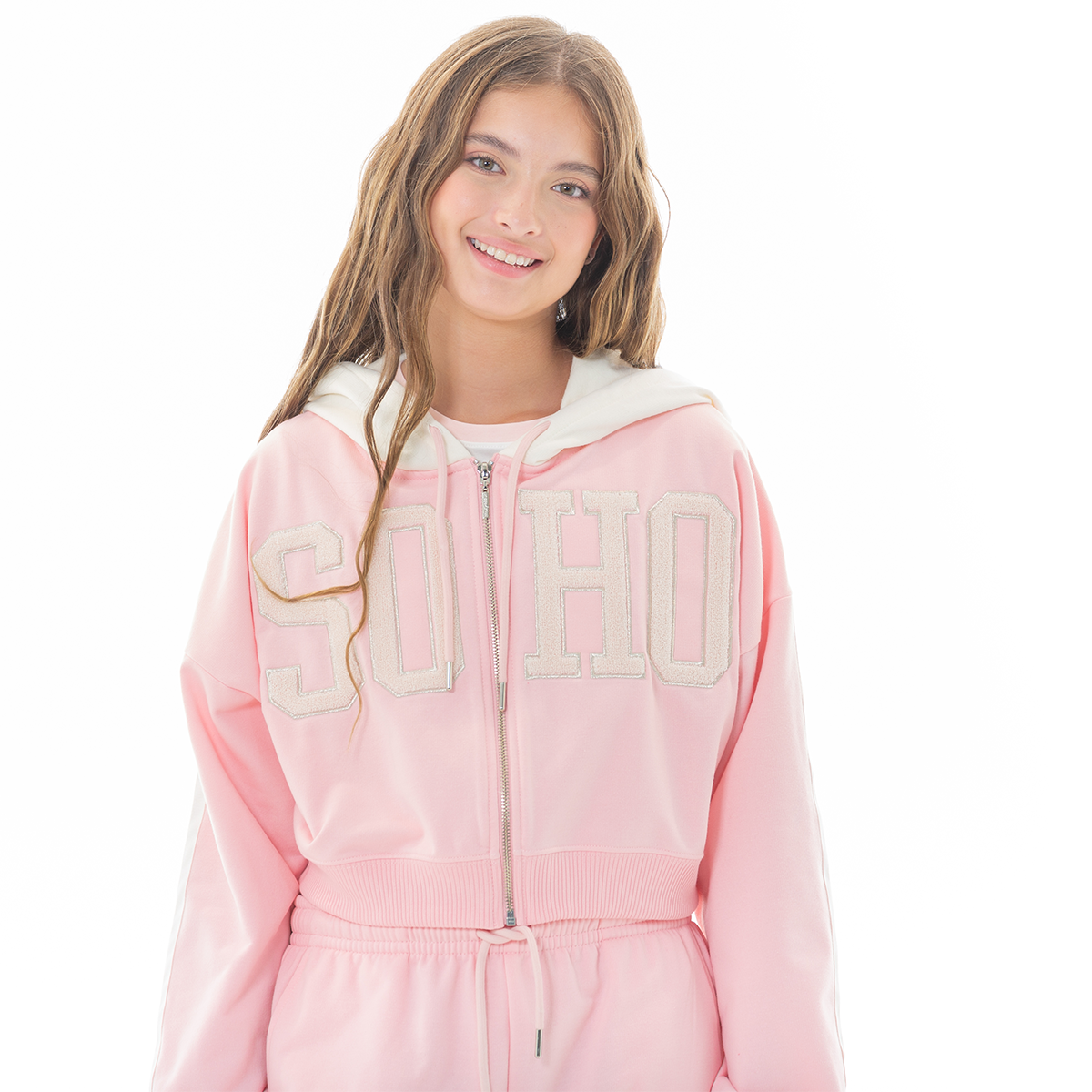 HOODIE PARA NIÑAS CON DISEÑO EN APLIQUE - SOHO