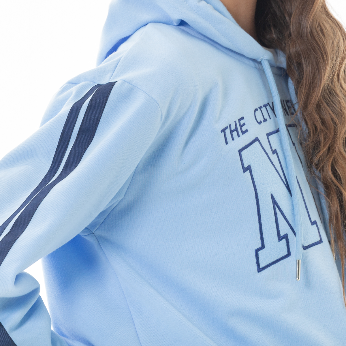 Hoodie para niñas con diseño bordado NYC - Azul