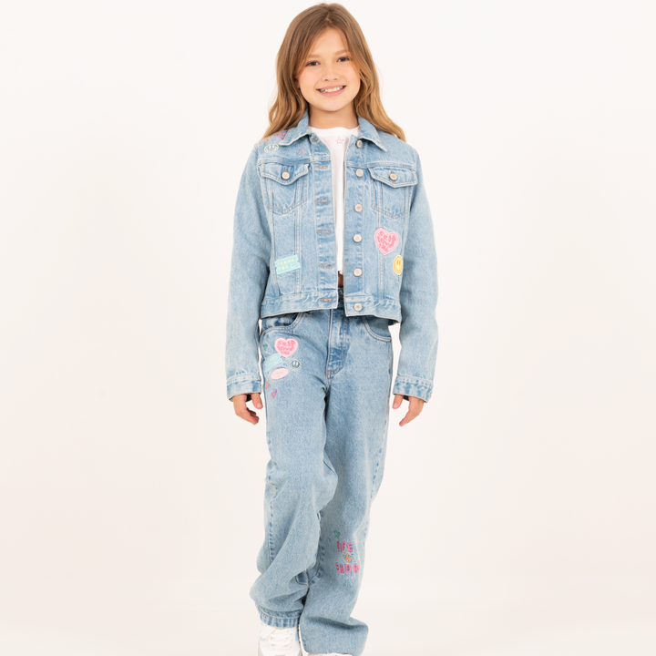 CHAQUETA DENIM PARA NIÑAS CON BORDADOS