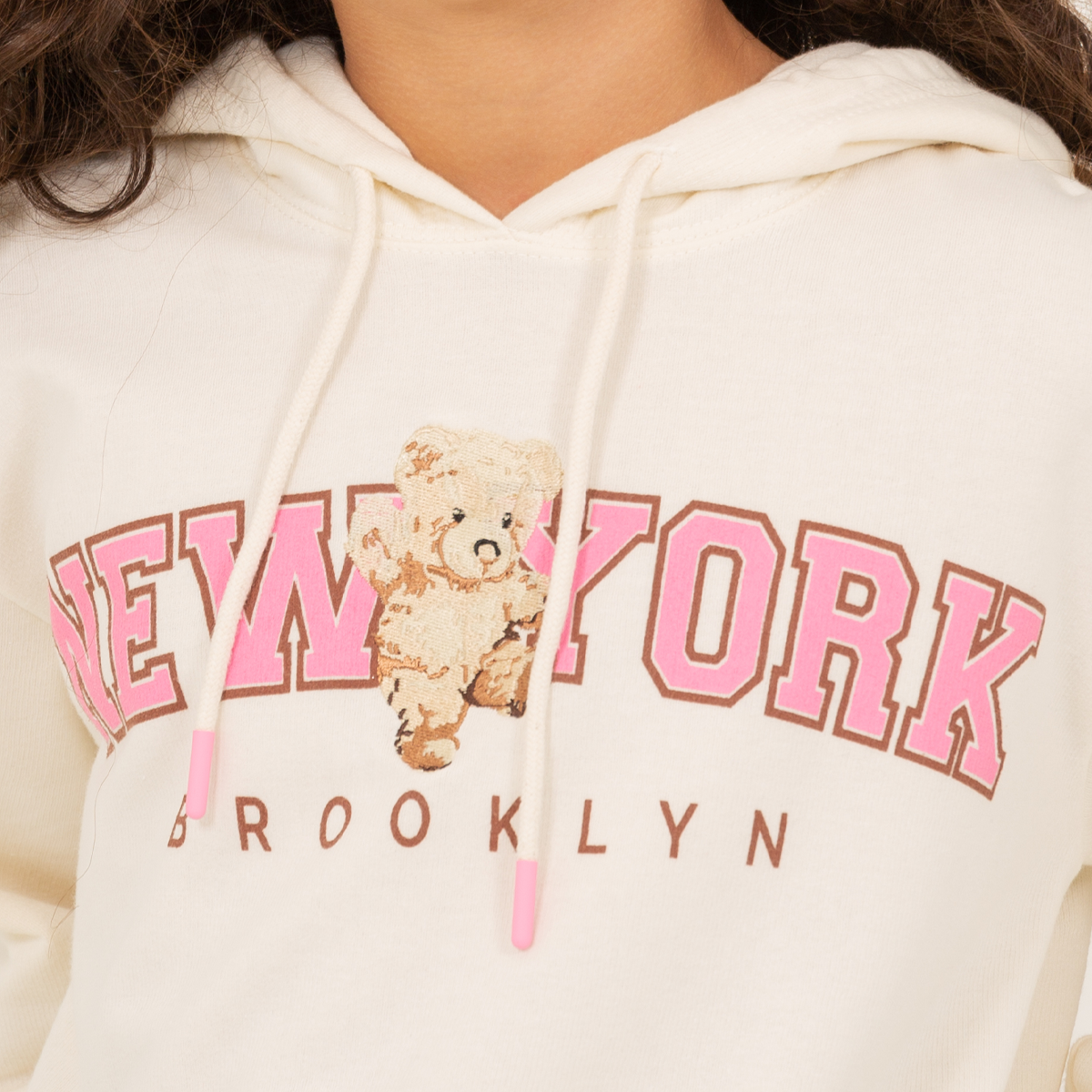 Hoodie para niñas con diseño estampado “new york” off white