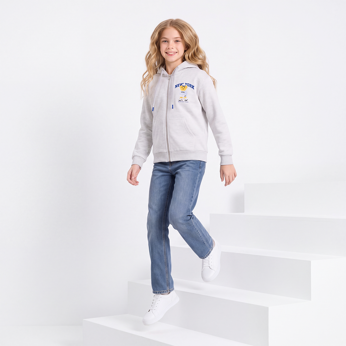 Hoodie para niñas con diseño estampado “New york” Gris