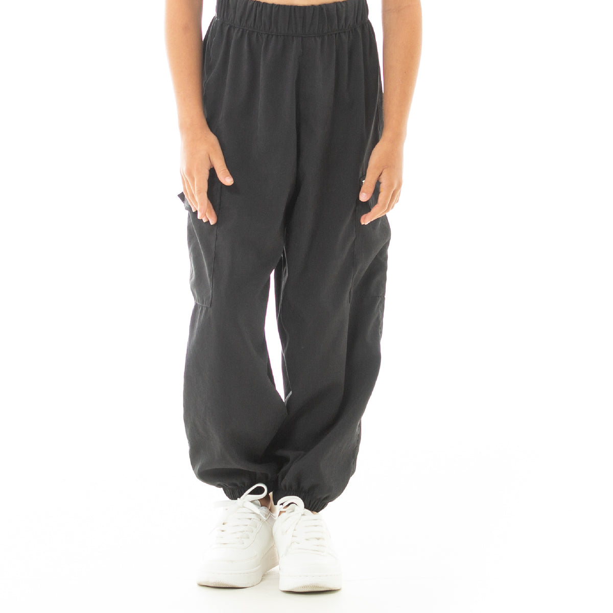 CONJUNTO PARA NIÑAS CROP TOP Y PANTALÓN