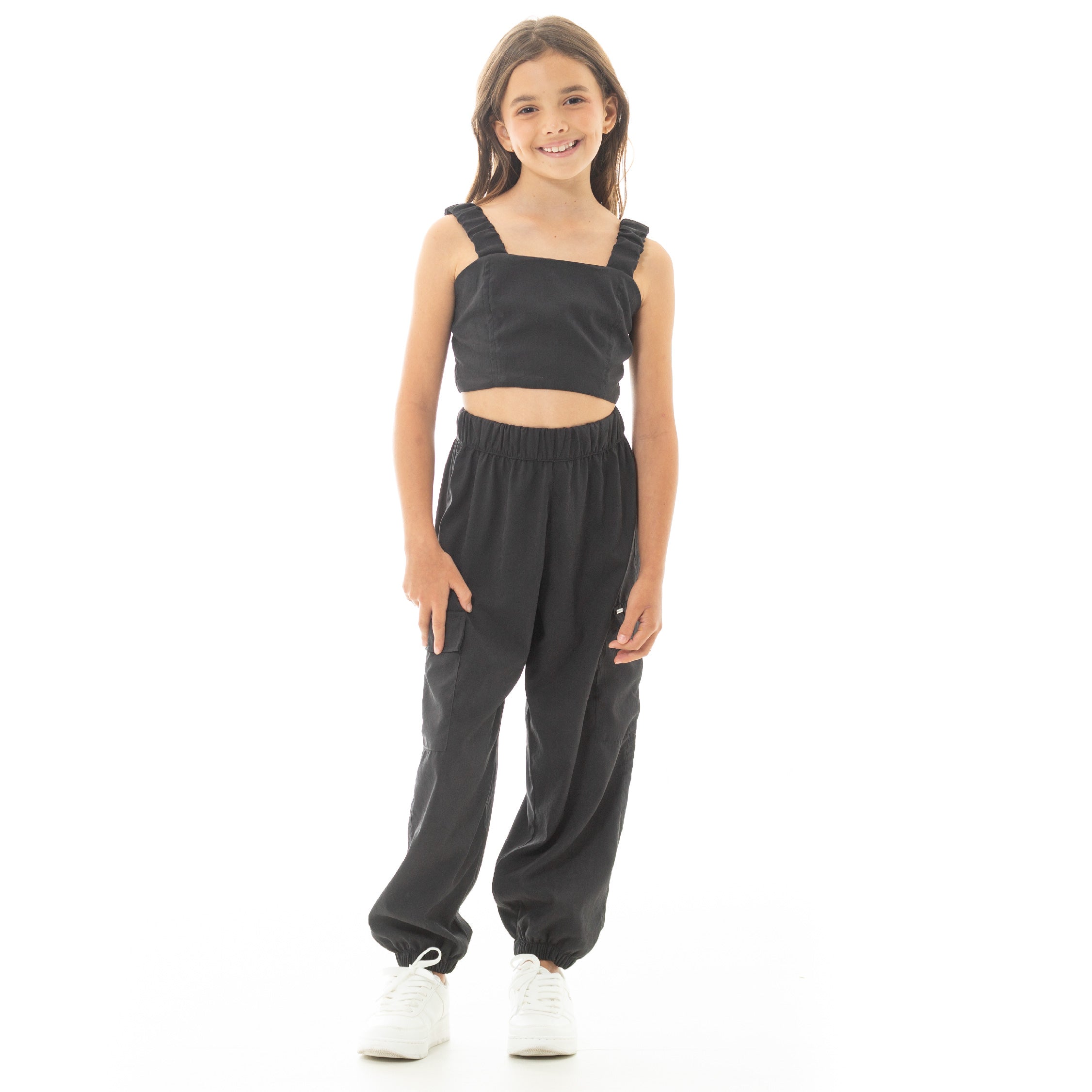 CONJUNTO PARA NIÑAS CROP TOP Y PANTALÓN