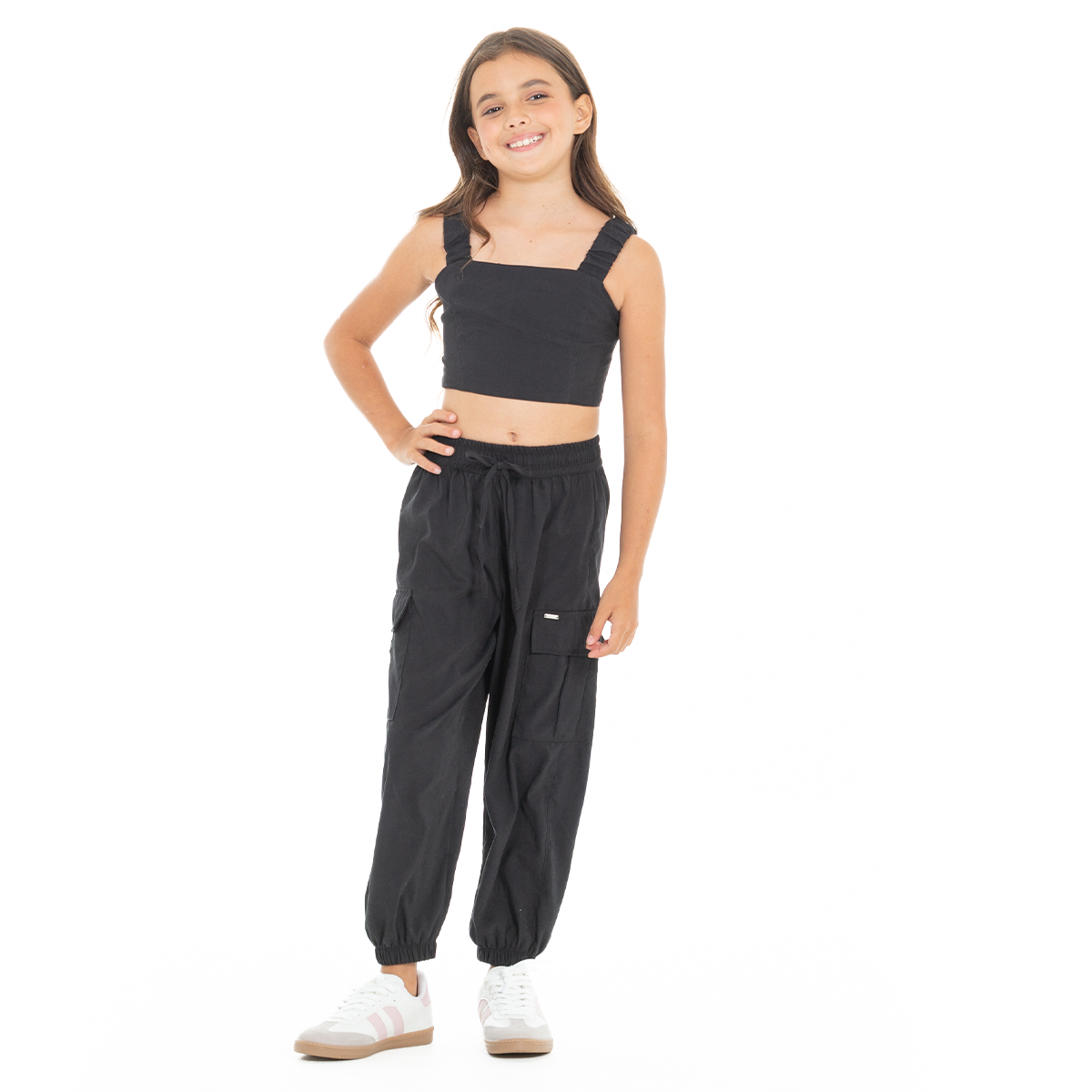 CONJUNTO CROP TOP Y PANTALÓN PARA NIÑAS