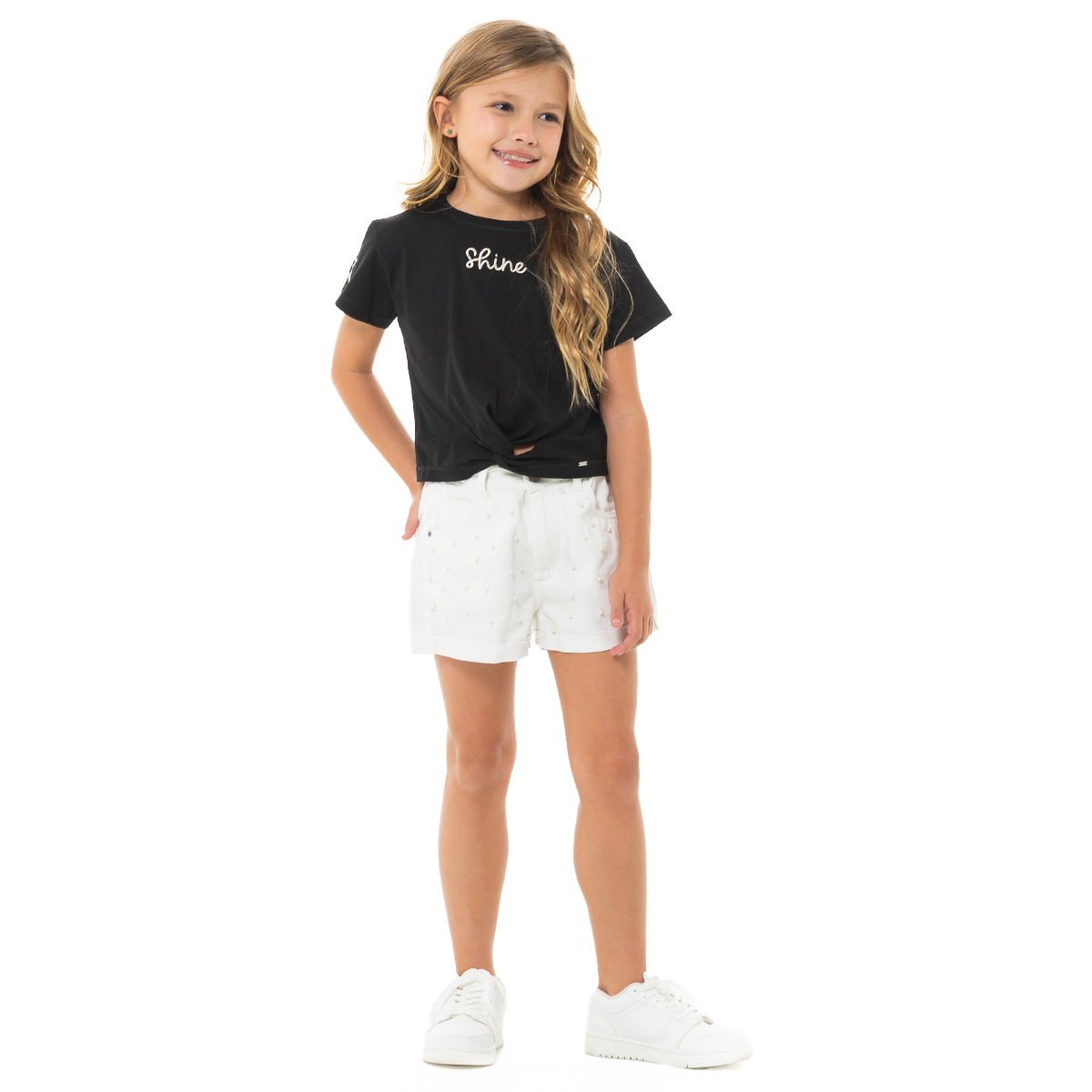SHORT PARA NIÑAS CON PERLAS