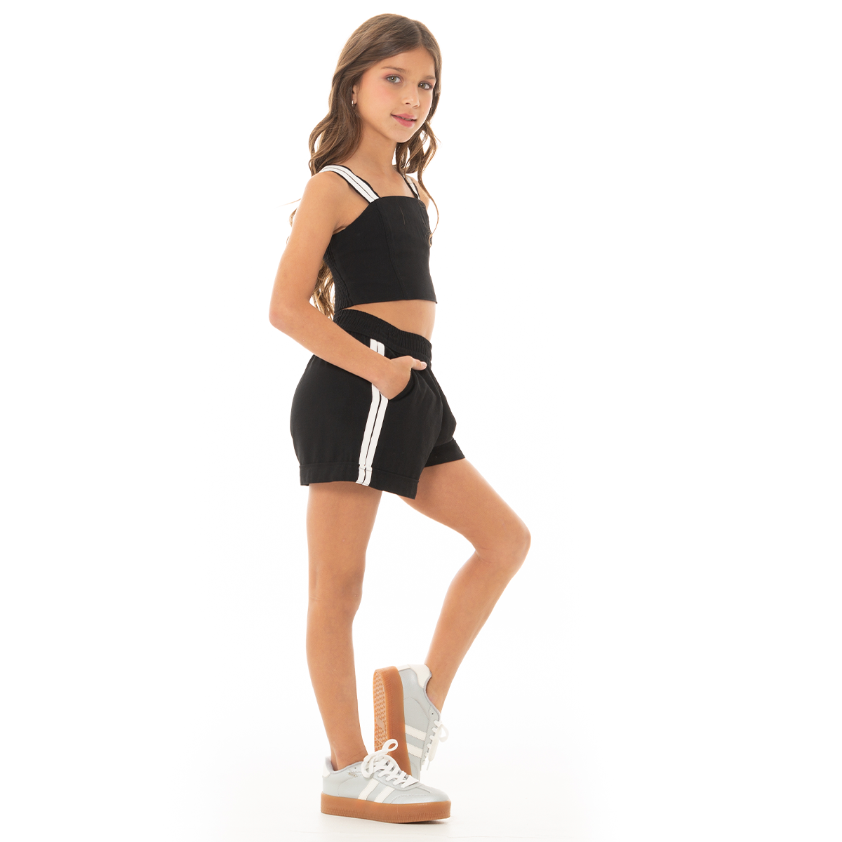 CONJUNTO PARA NIÑAS CROP TOP Y SHORT