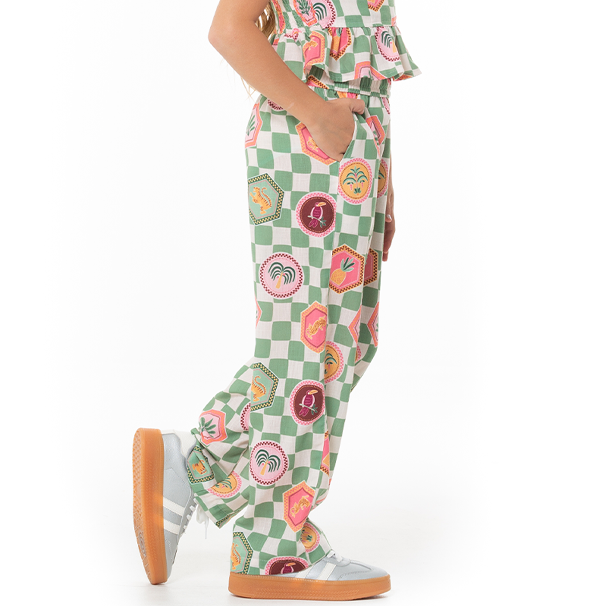 PANTALÓN PARA NIÑAS CON DISEÑO TROPICAL