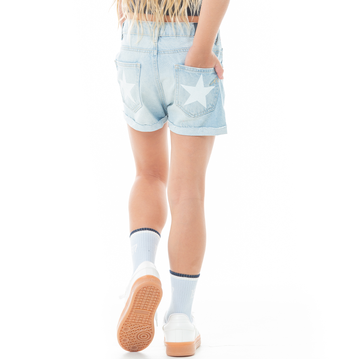 SHORT PARA NIÑAS CON ESTRELLAS EFECTO FLOCK COLOR BLANCO