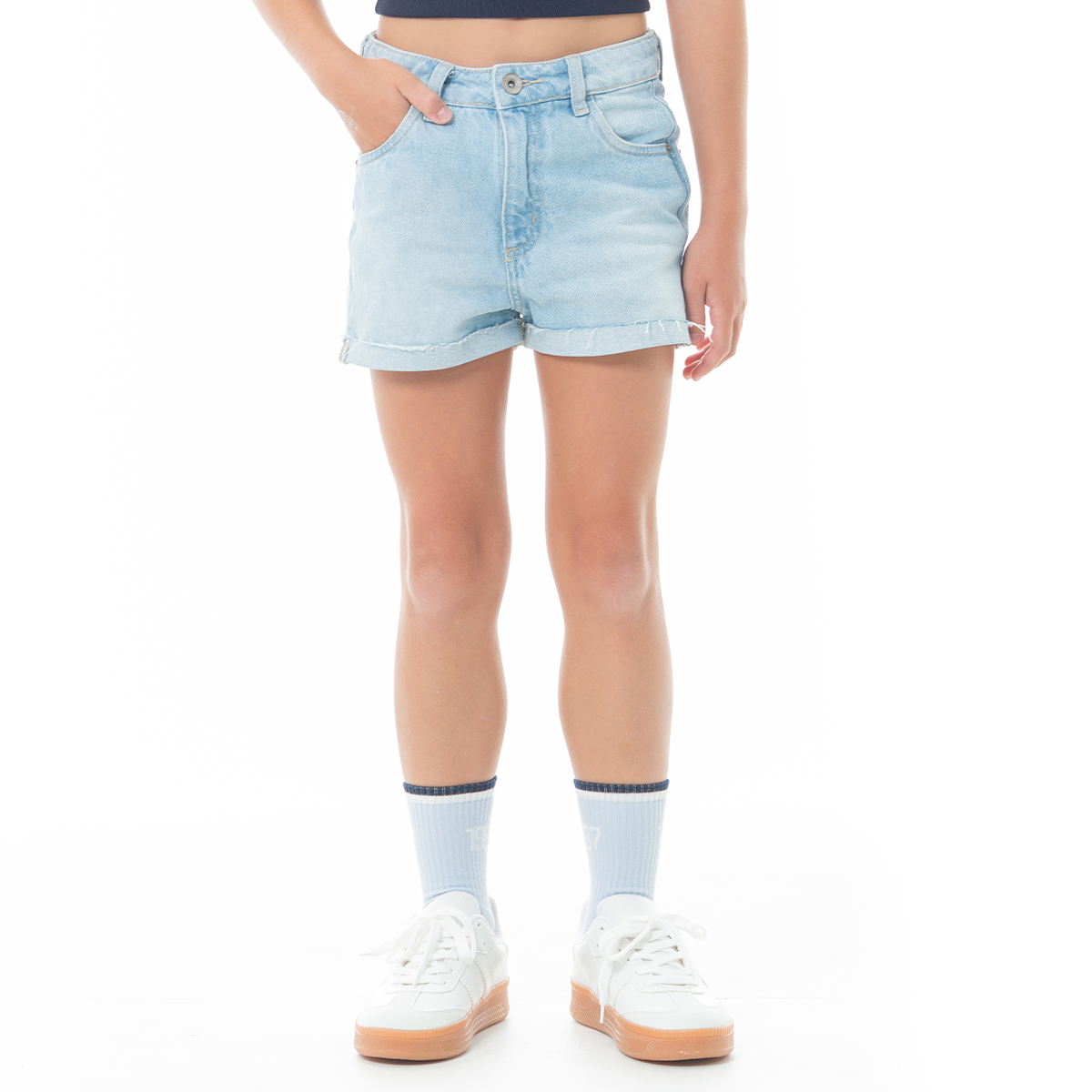 SHORT PARA NIÑAS CON ESTRELLAS EFECTO FLOCK COLOR BLANCO