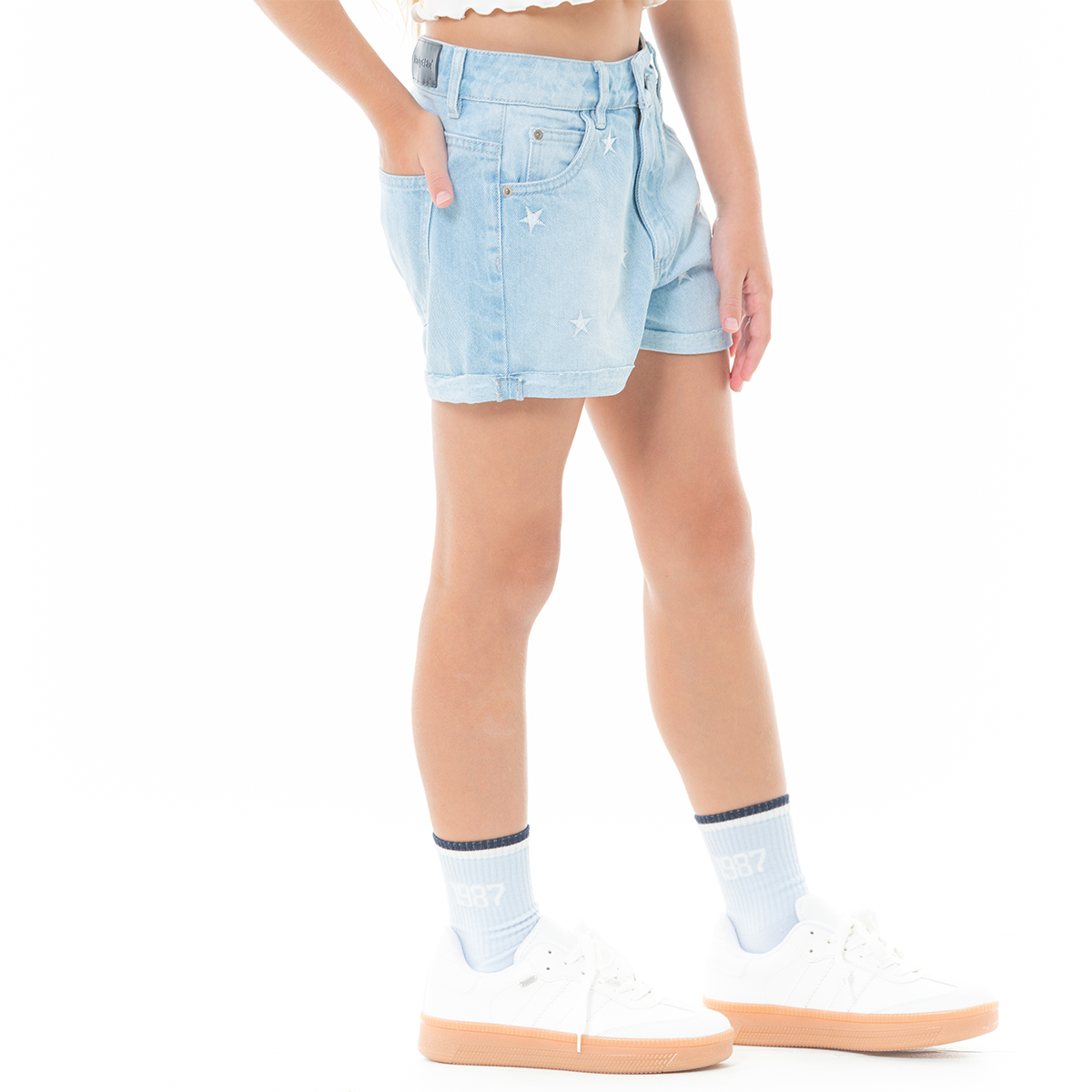 SHORT PARA NIÑAS CON ESTRELLAS BORDADAS
