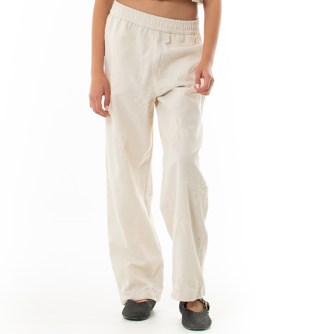 PANTALON PARA NIÑAS CON DISEÑO BORDADO DE PALMERAS