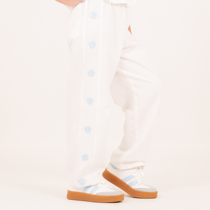 PANTALÓN RECTO BORDADO PARA NIÑAS – MARFIL