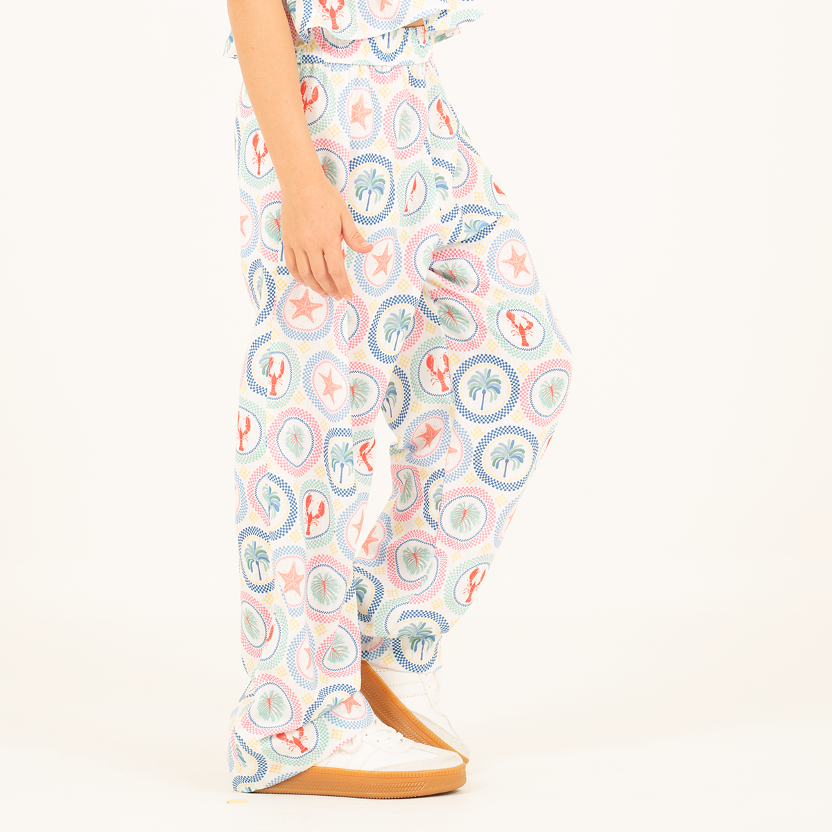 Pantalon para niñas bota recta con diseño estampado