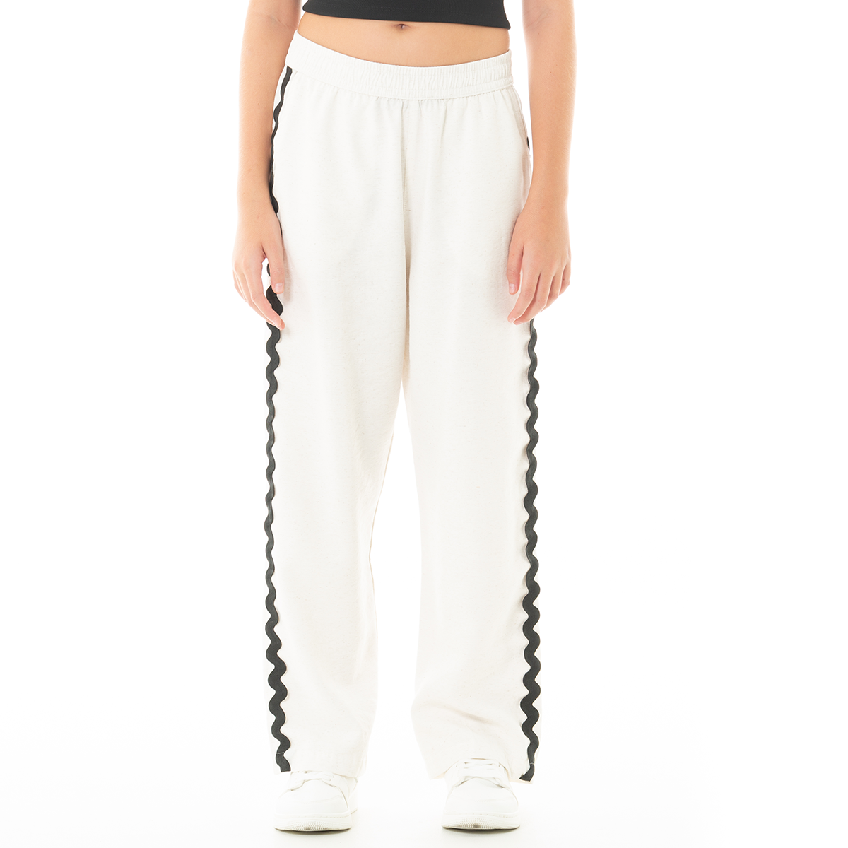 Pantalon para niñas con detalles en contraste