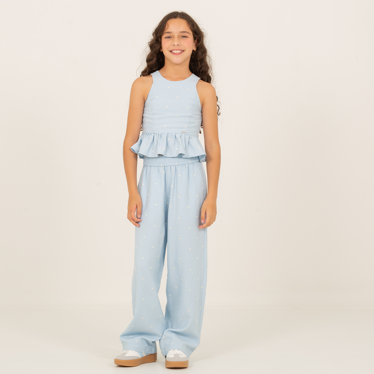 Pantalon para niñas con lunares bordados - Azul cielo