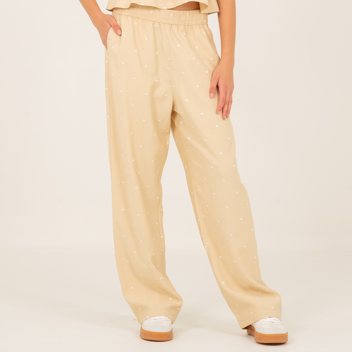 Pantalon para niñas con lunares bordados - Caqui