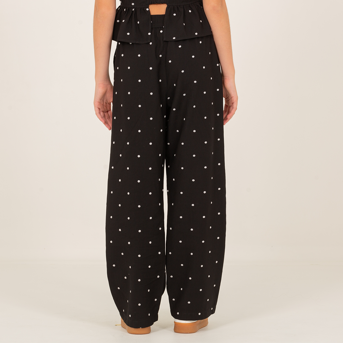 Pantalon para niñas con detalles de lunares bordados - Negro
