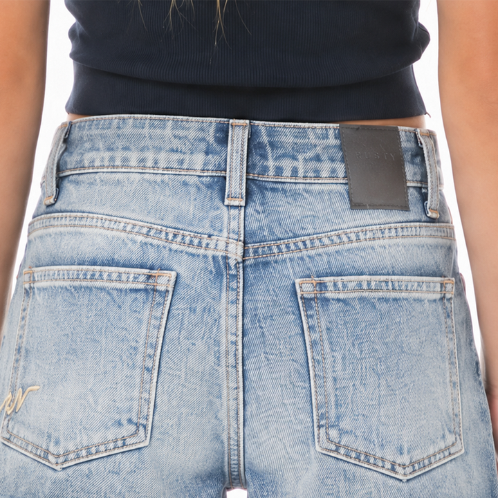 SHORT EN DENIM LAVADO CLARO PARA NIÑA