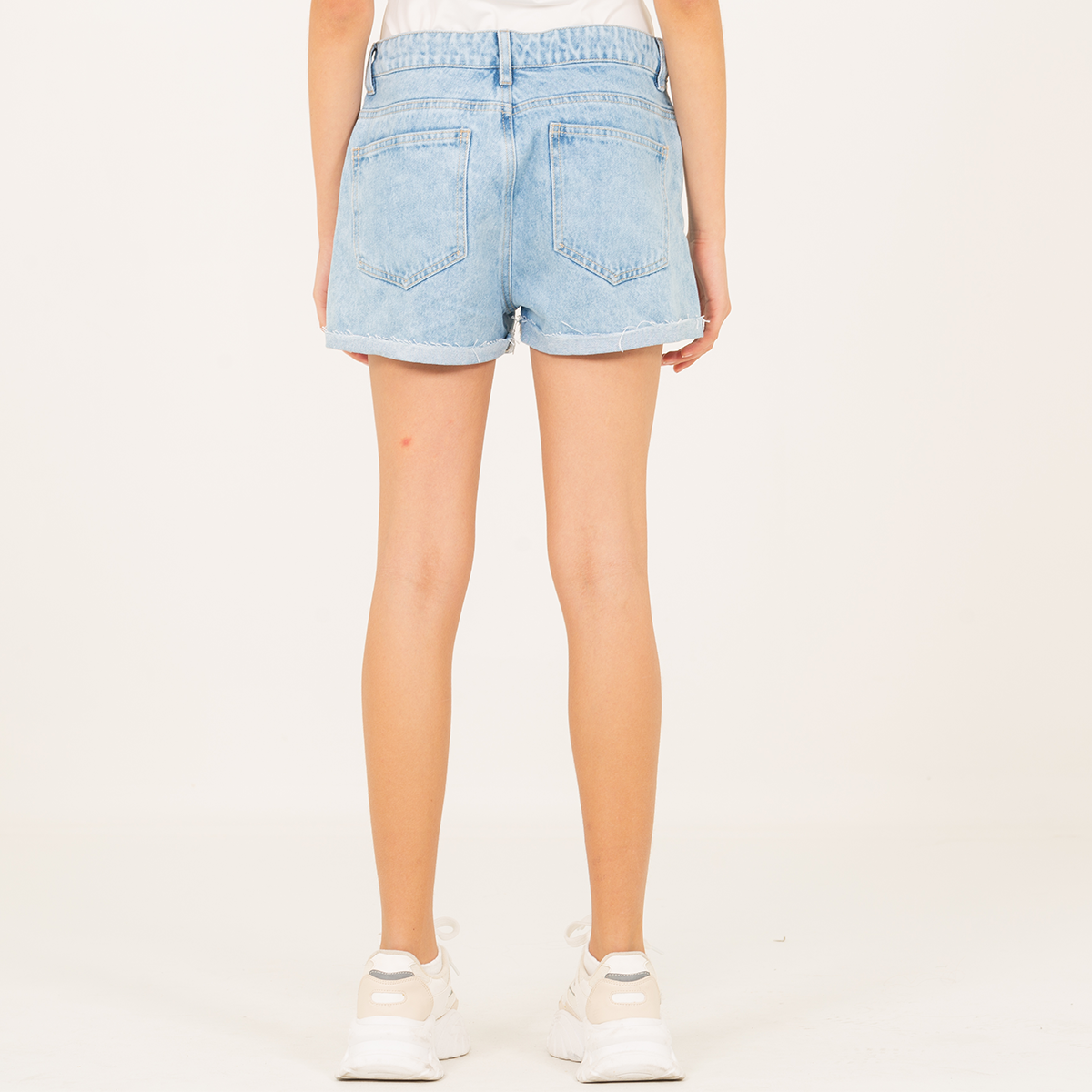 Short para niñas con diseño floral bordado - Azul