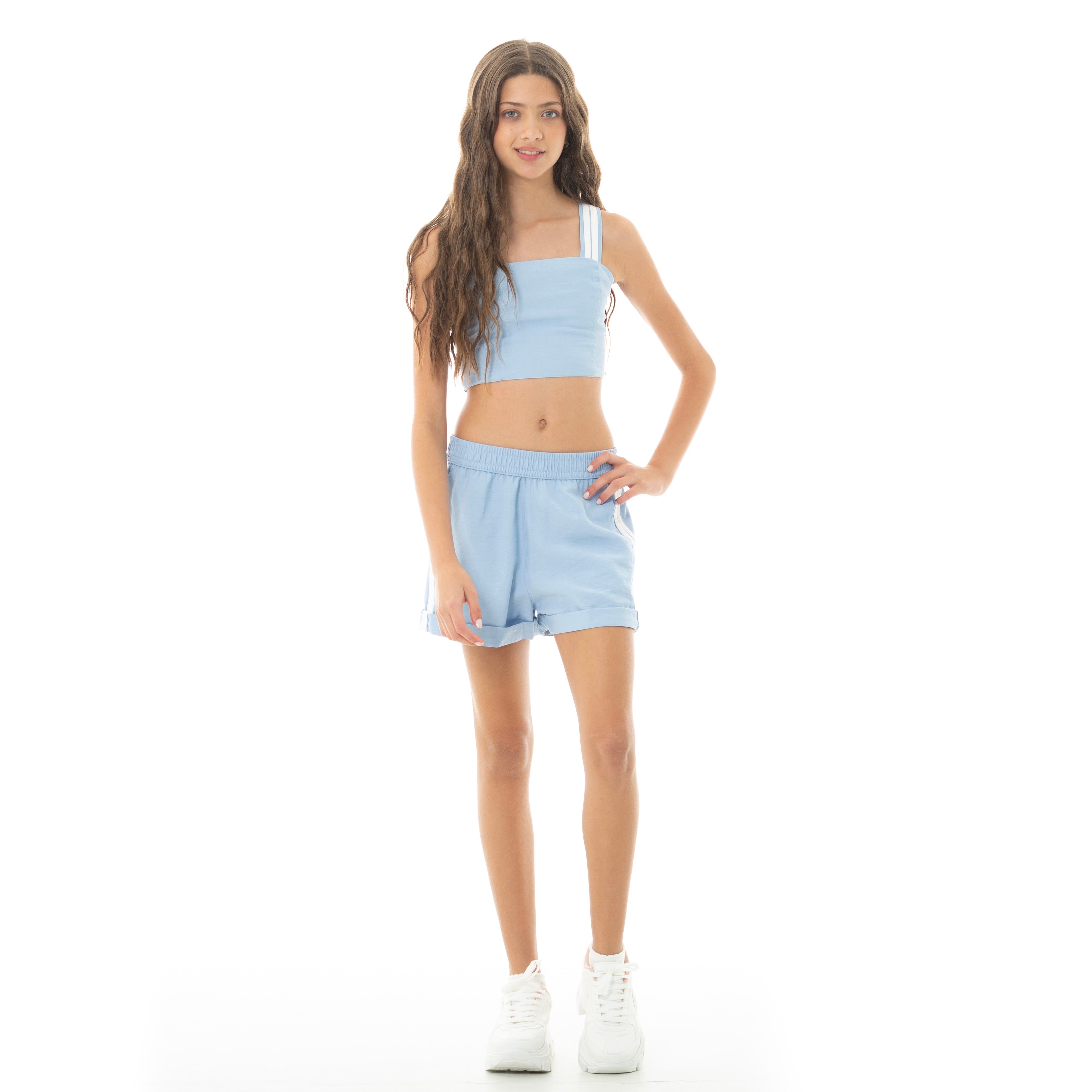 CONJUNTO PARA NIÑAS CROP TOP Y SHORT - AZUL CLARO