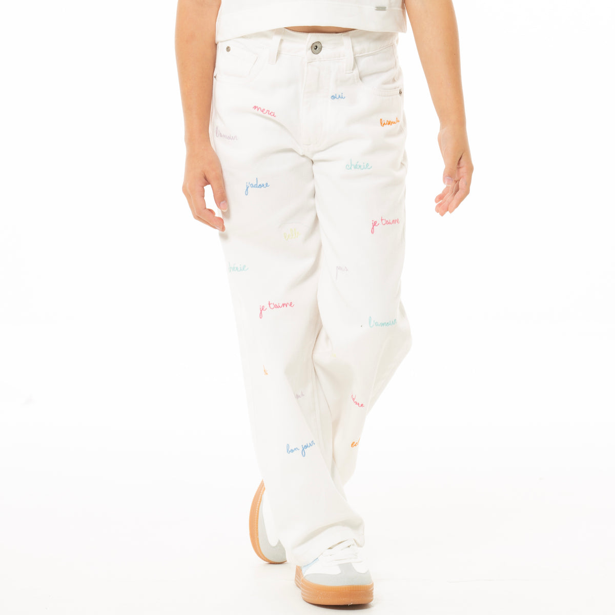 JEAN PARA NIÑAS CON DISEÑOS BORDADOS BOTA RECTA