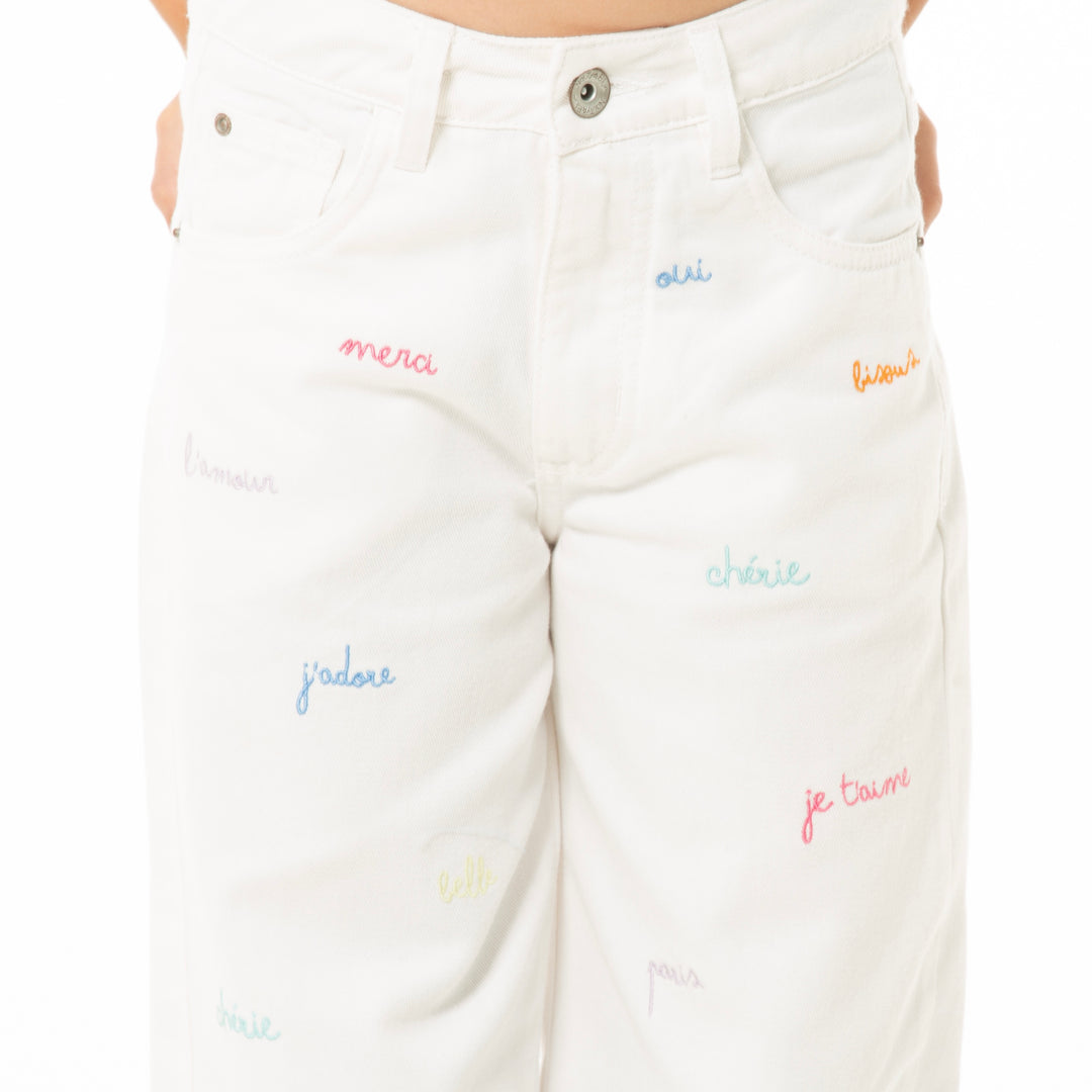 JEAN PARA NIÑAS CON DISEÑOS BORDADOS BOTA RECTA